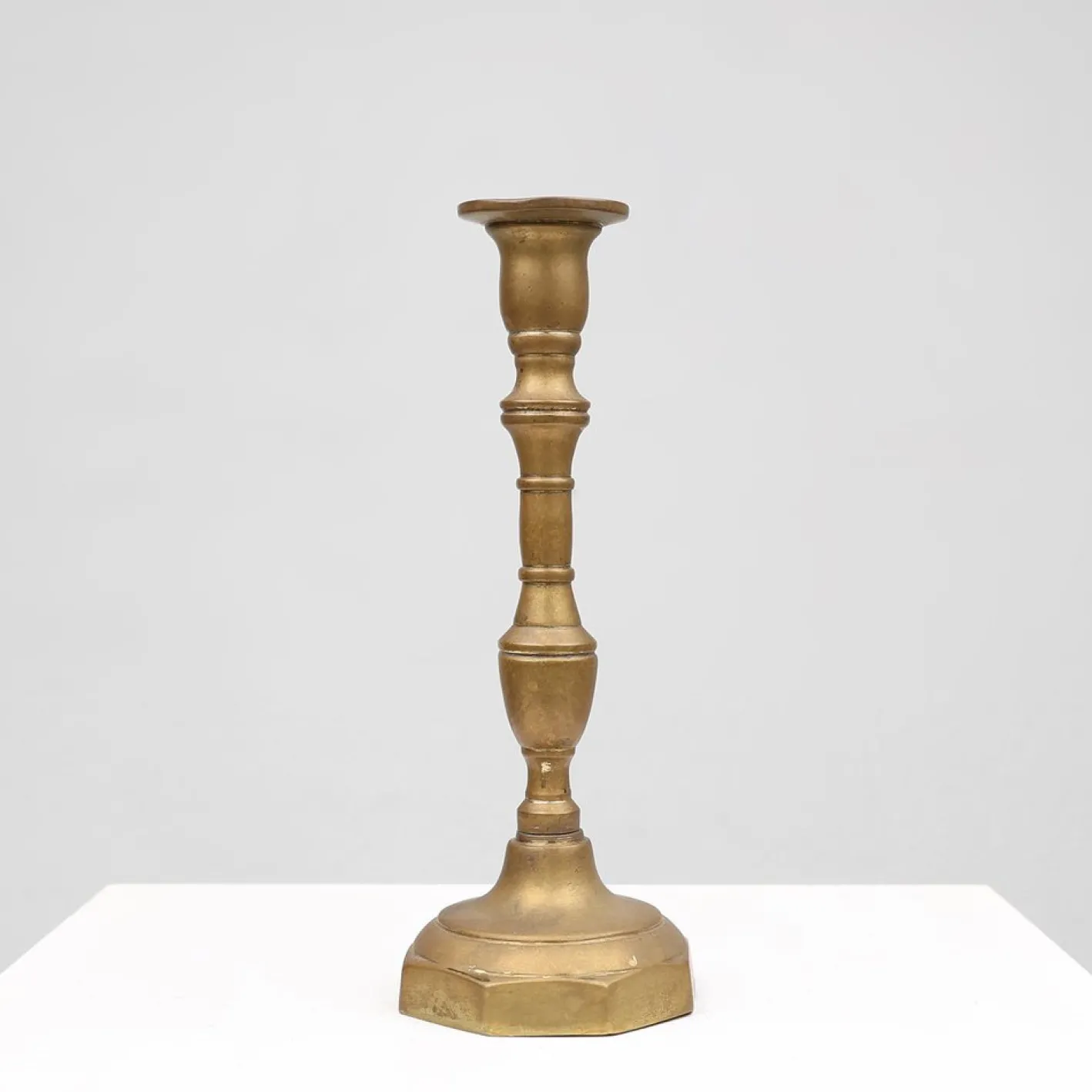 Antiker französischer Kerzenständer aus Bronze, 1890er