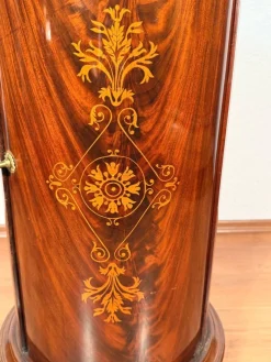 Antiker französischer Schrank aus Mahagoni, 1830