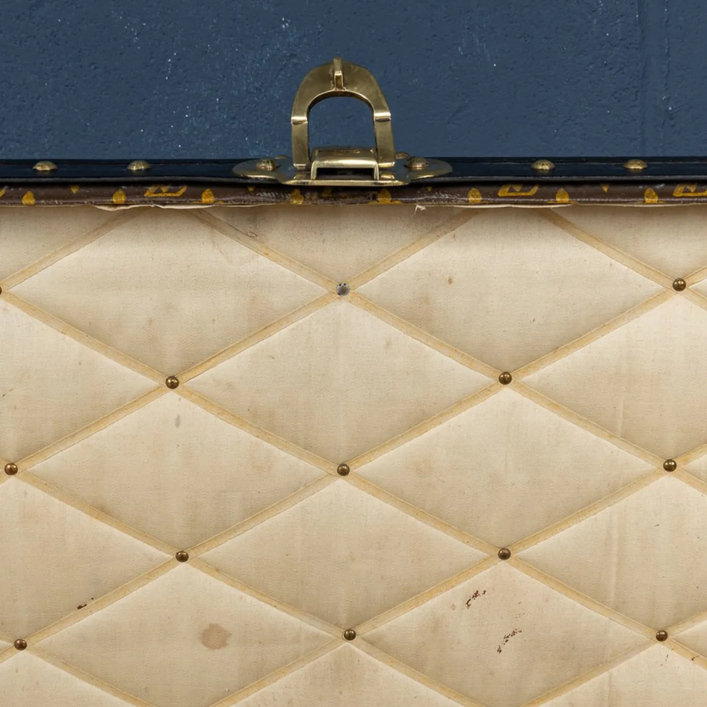 Antiker 20. Jh. Kurierkoffer aus Monogram Canvas von Louis Vuitton, Frankreich, 1910er