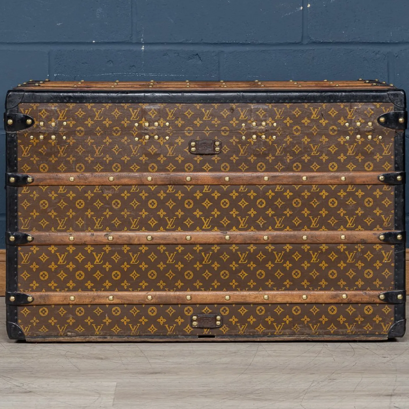 Antiker 20. Jh. Kurierkoffer aus Monogram Canvas von Louis Vuitton, Frankreich, 1910er