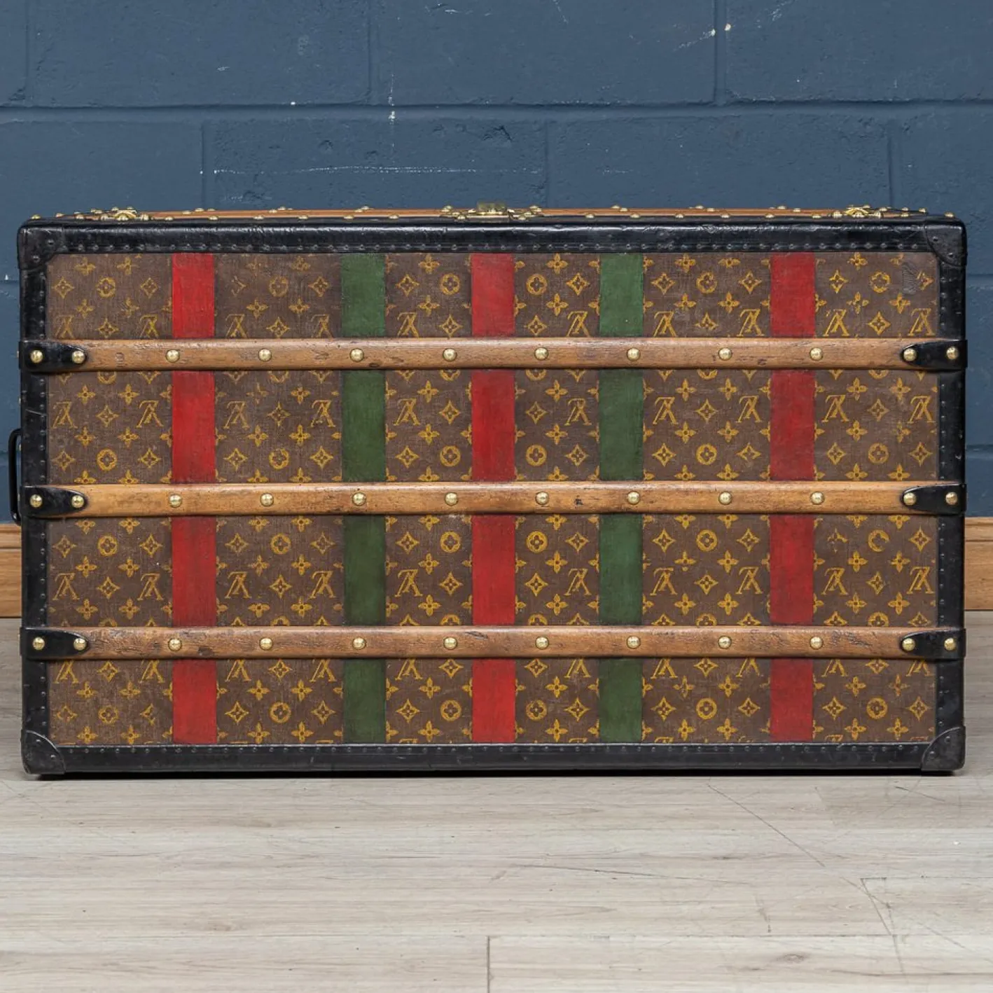 Antiker 20. Jh. Kurierkoffer aus Monogram Canvas von Louis Vuitton, Frankreich, 1910er