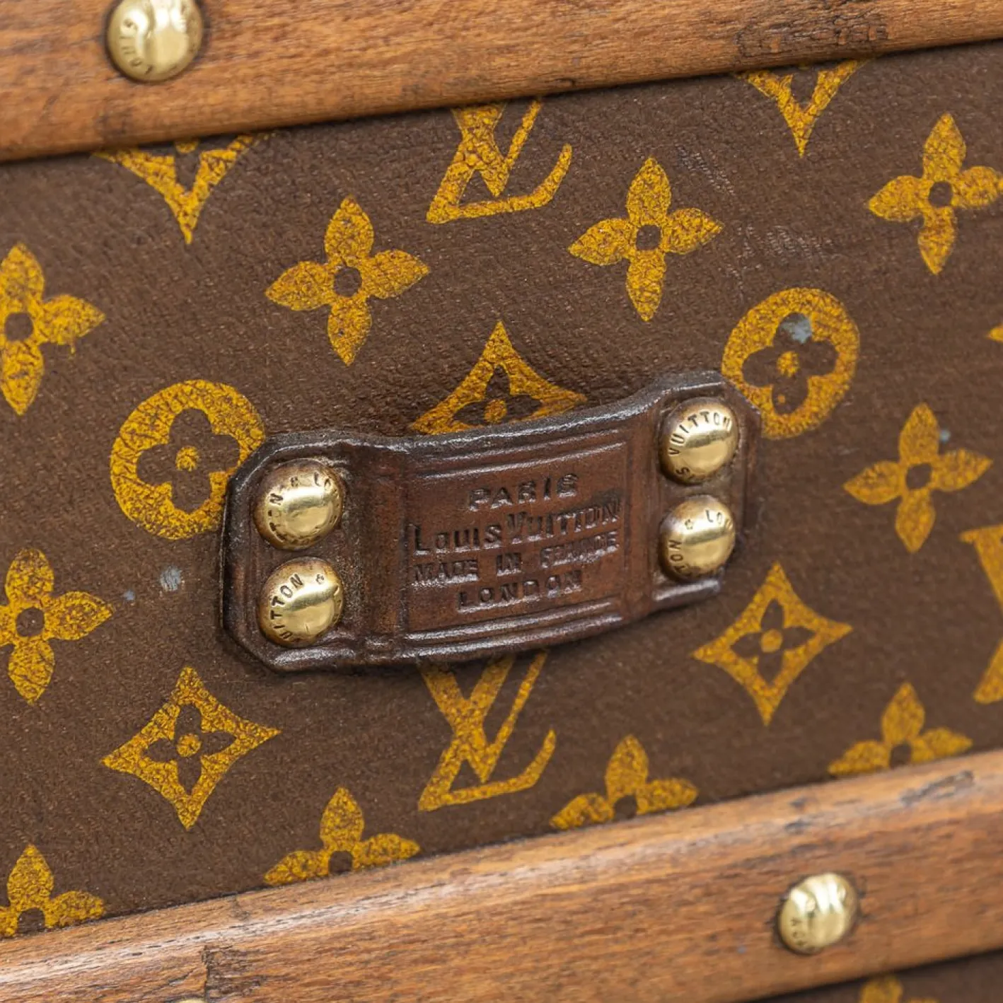 Antiker 20. Jh. Kurierkoffer aus Monogram Canvas von Louis Vuitton, Frankreich, 1910er