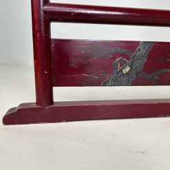 Antiker lackierter japanischer Kranich Kimono Kleiderbügel, 1890er