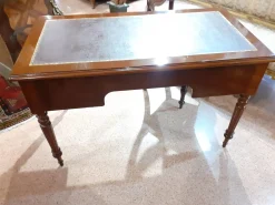 Antiker Louis Philippe Schreibtisch