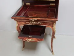 Antiker Napoleon III Tisch aus Palisanderfurnier & Bronze