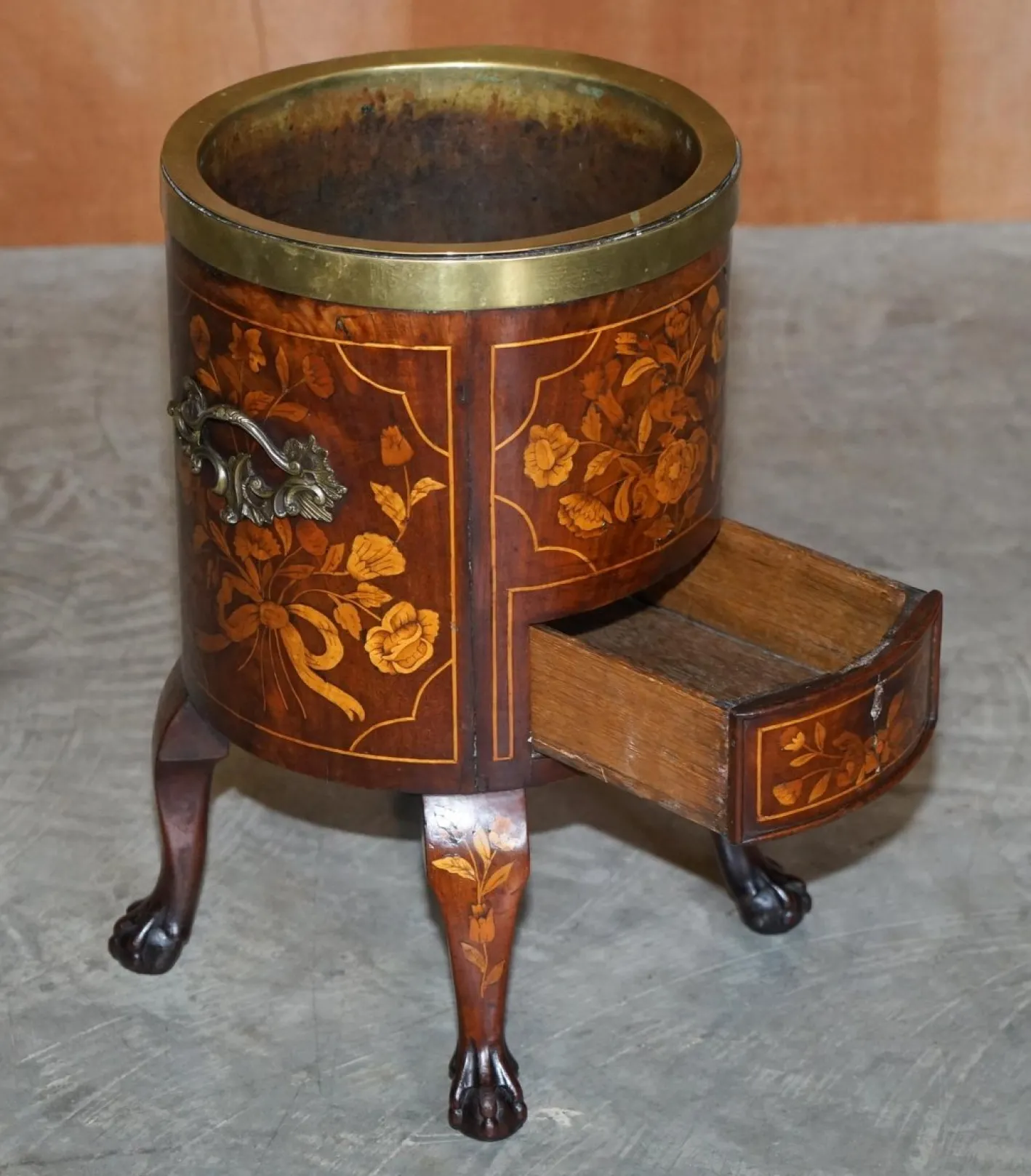 Antiker niederländischer Weinkühler mit Intarsien, 1800er