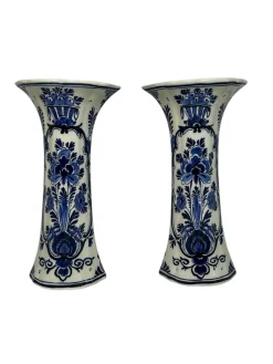 Antike Royal Delft Handbemalte Florale Trompetenförmige Vasen von lgn Ten Dam, 1916, 2er Set