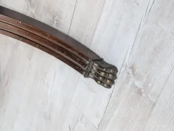 Antiker Regency Walnuss Tisch mit Messing Löwentatzen, 1920