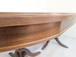 Antiker Regency Walnuss Tisch mit Messing Löwentatzen, 1920