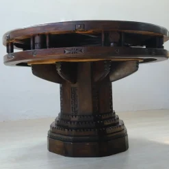 Antiker runder Spieltisch aus geschnitztem Holz, 1900er