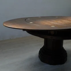 Antiker runder Spieltisch aus geschnitztem Holz, 1900er