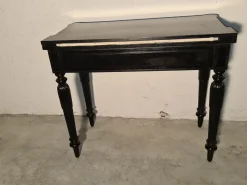 Antiker schwarzer Jugendstil Spieltisch