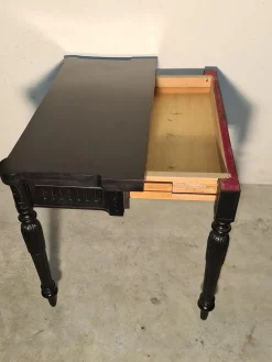 Antiker schwarzer Jugendstil Spieltisch