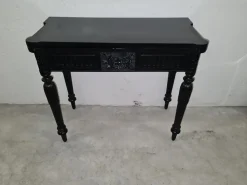 Antiker schwarzer Jugendstil Spieltisch