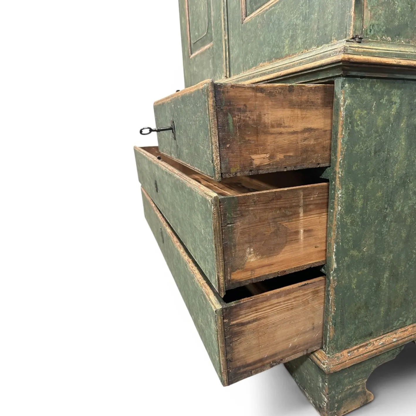 Antiker schwedischer Schrank aus Pinienholz, 1838
