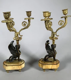 Antiker Sphinx Kerzenhalter aus vergoldeter Bronze, 1830