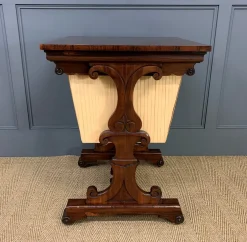 Antiker William IV Tisch, 1830