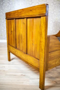 Antikes Bett aus Kiefernholz, 1910