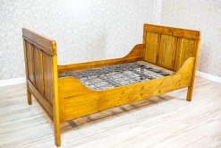 Antikes Bett aus Kiefernholz, 1910