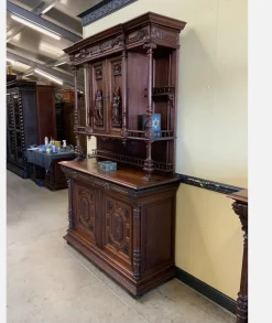 Antikes Buffet aus Nussholz, 1880er