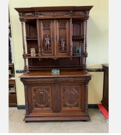 Antikes Buffet aus Nussholz, 1880er