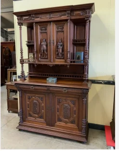 Antikes Buffet aus Nussholz, 1880er
