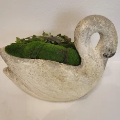 Antike Schwanene Pflanzgefäße aus Beton, 1920er, 2er Set