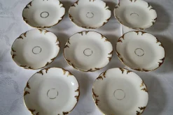Antikes französisches Kaffee Teeservice aus Porzellan, 1865, 13 . Set