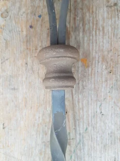 Antikes gotisches Treppengeländer Ornament