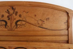 Antikes Jugendstil Bett mit Intarsien, 1890er