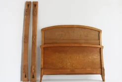 Antikes Jugendstil Bett mit Intarsien, 1890er