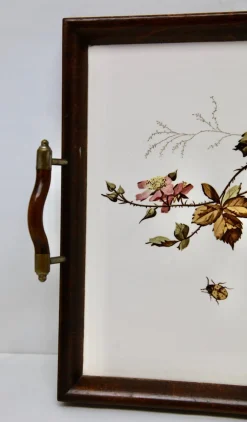 Antikes Jugendstil Tablett mit Fliesenplatte und Blumendekoration, 1905er