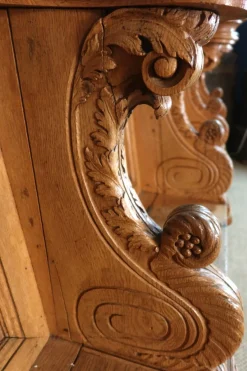 Antikes Kirchengestühl, 1700er