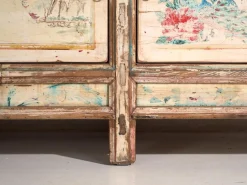 Antikes lackiertes Sideboard aus Kiefernholz, China, 1930