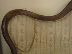 Antikes Luigi Filippo Sofa aus Nussholz