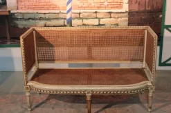 Antikes Sofa aus Rohrgeflecht