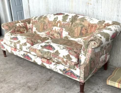 Antikes Sofa im Stil von Howard and Sons, 19. Jh.