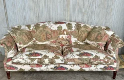 Antikes Sofa im Stil von Howard and Sons, 19. Jh.