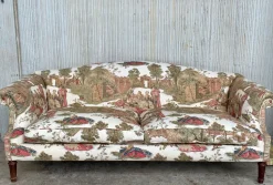 Antikes Sofa im Stil von Howard and Sons, 19. Jh.