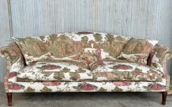 Antikes Sofa im Stil von Howard and Sons, 19. Jh.