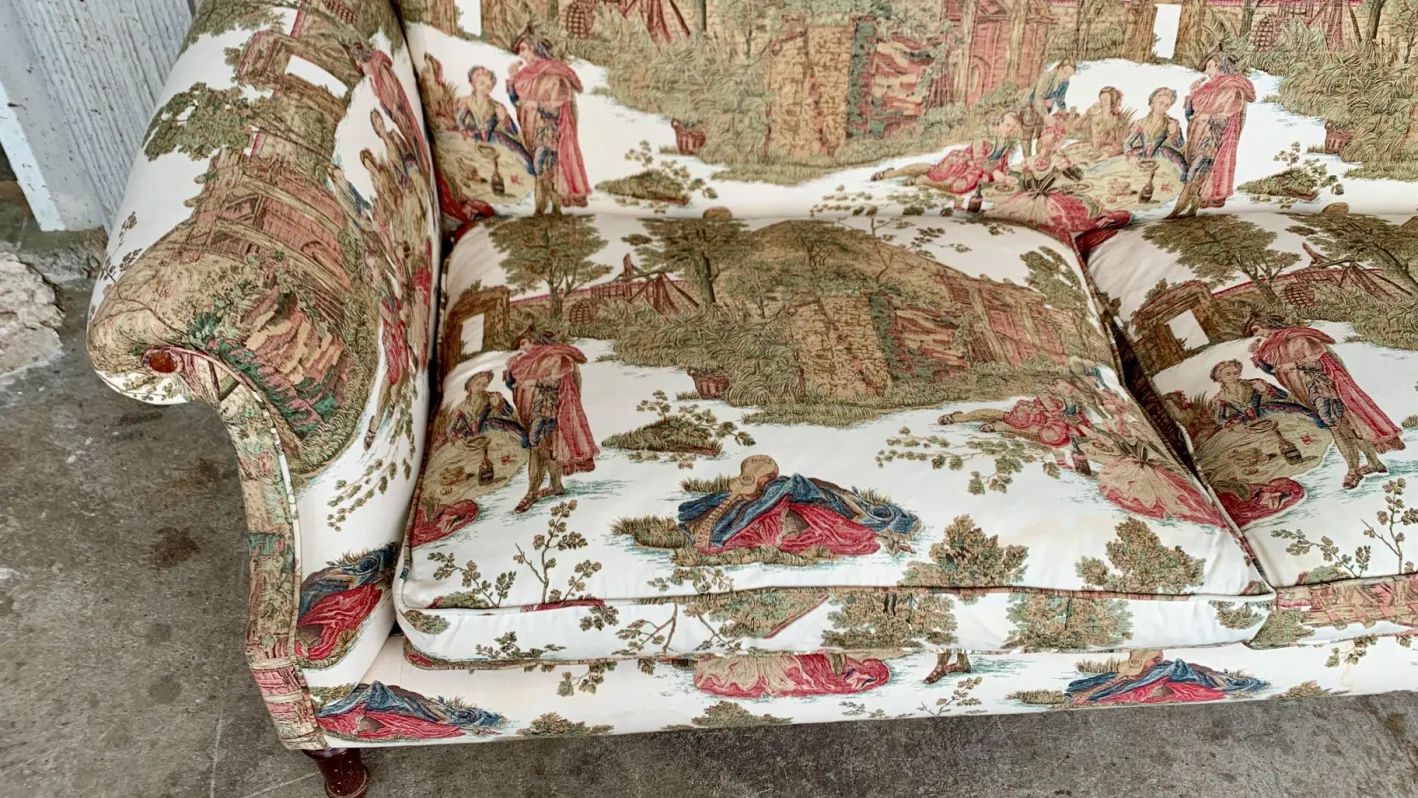 Antikes Sofa im Stil von Howard and Sons, 19. Jh.