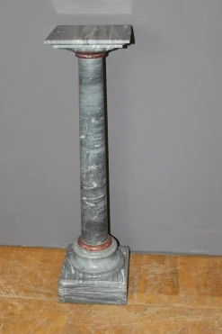 Antike Säule aus Türkisblauem & Rotem Marmor, 1800er