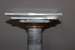 Antike Säule aus Türkisblauem & Rotem Marmor, 1800er