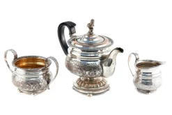 Antikes verziertes versilbertes Teeservice, 1890er, 3 . Set
