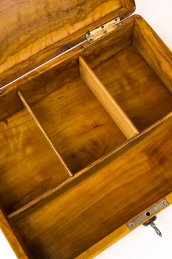 Antike Tabakbox aus Holz, 1910er