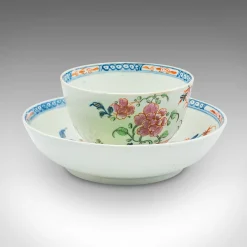 Antike Teetassen & Untertassen aus Chinesischer Keramik, 1890er, 6 . Set