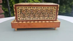 Antike Uhrwerk Zigarettenschachtel aus Holz mit Intarsien, 1950er