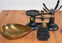 Antike Victor Waage von Robert Welch