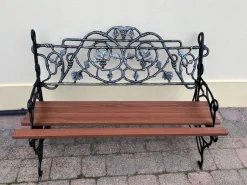 Antike viktorianische Gartenbank aus Schmiedeeisen aus Gusseisen