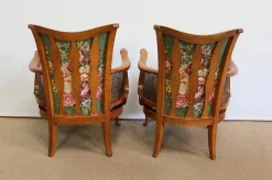 Armlehnstühle und Chippendale Tisch aus massiver Buche, 1950er, 3er Set